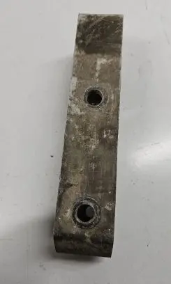 Audi Q7 4L Sway bar bush bracket, front 