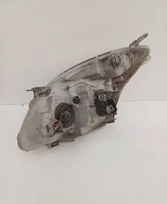 Toyota Corolla Verso E121 Headlight/headlamp