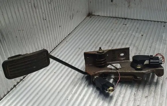 Mazda 6 Accelerator throttle pedal CB0541AC0 4C29