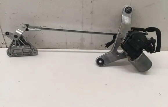 Front wiper linkage and motor