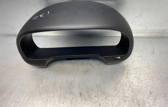 Hyundai i30 Dashboard trim 848302L900
