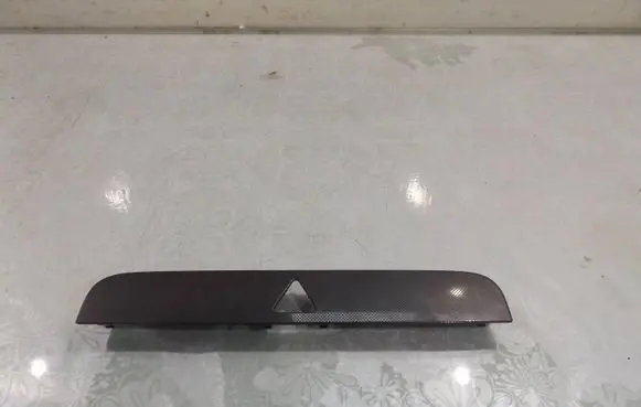 Volkswagen PASSAT B6 Dashboard glove box trim
