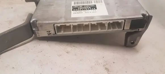 Toyota Prius (XW20) Engine control unit/module 8966147120