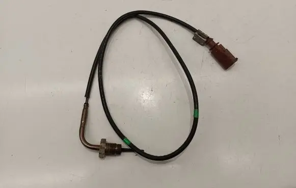 Volkswagen PASSAT B8 Exhaust gas temperature sensor 04L906088BB