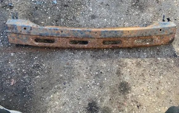 Subaru Impreza II Front bumper cross member