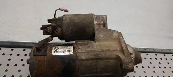 Nissan Tiida C11 Starter motor 8200584675A M000T87881