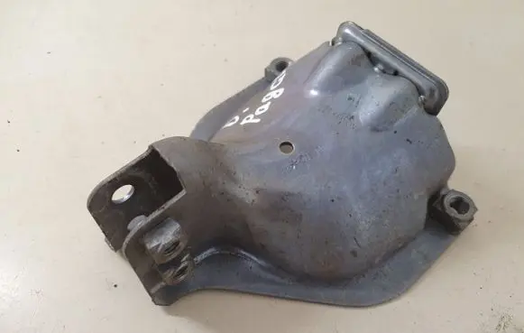 Porsche Macan (95B) Engine mounting bracket 8K0399060L