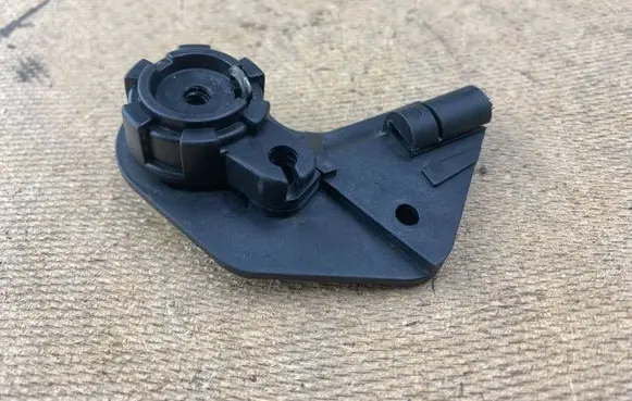 BMW 5 E39 Engine bonnet (hood) release handle 8176595 51238176595 51238226621
