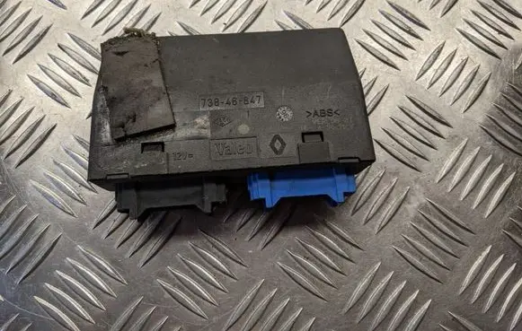 Renault Laguna I Comfort/convenience module 73846847