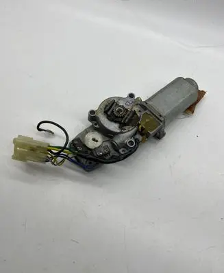 Mazda Xedos 6 Sunroof motor/actuator 8331002612 T7208020B