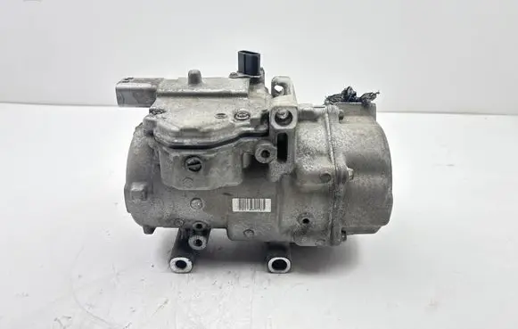 Toyota Prius (XW30) Air conditioning (A/C) compressor (pump) ES27C 0422000391