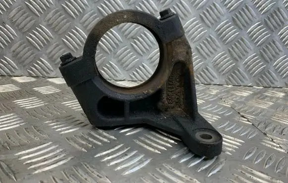 Volvo XC90 Driveshaft support bearing bracket 30711363