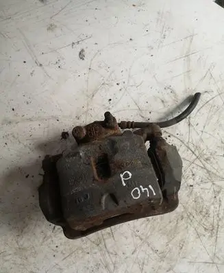 Hyundai i40 Front brake caliper