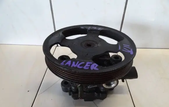 Mitsubishi Lancer Power steering pump