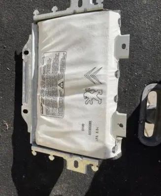 Peugeot RCZ Passenger airbag 9681466680