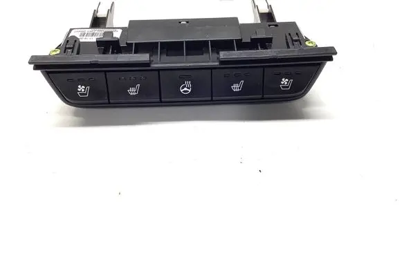 KIA Sportage Seat heating switch 93300D9060WK 4A920B1000 4A920B1800