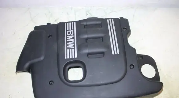 BMW 5 E60 E61 Engine cover (trim) 7789000