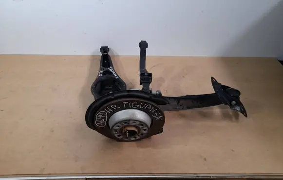 Volkswagen Tiguan Rear wheel hub spindle/knuckle 12345A644