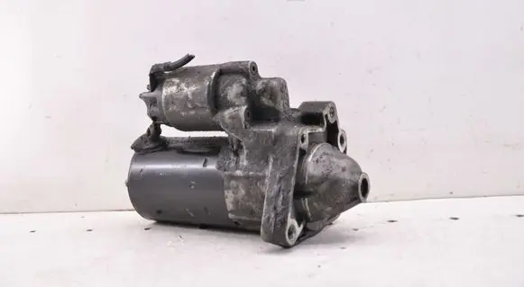 Mercedes-Benz Citan W415 Starter motor 233001073R
