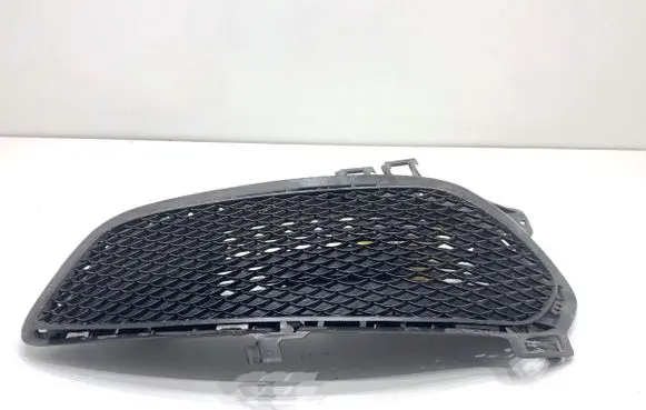 Mercedes-Benz CLA C117 X117 W117 Front bumper lower grill A1178852322