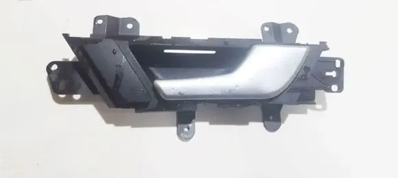 Rear door interior handle