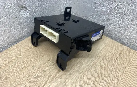 Subaru Outback (BS) Fan control module 72343AL22A TN1778003962