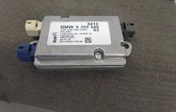 Mercedes-Benz GLC X253 C253 USB control unit 9355549 19163010 318001138144