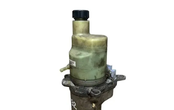 Volvo V50 Power steering pump 5N513K514AE 31200780
