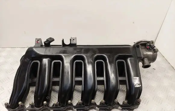 BMW 5 E60 E61 Intake manifold 7790701 7790700