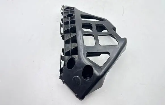 Toyota Auris E180 Front bumper mounting bracket 5253602040