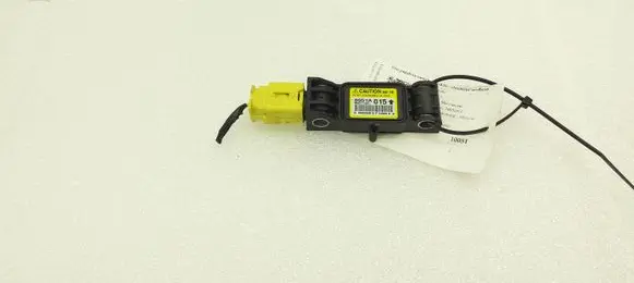 Mitsubishi Eclipse Airbag deployment crash/impact sensor 8651A015