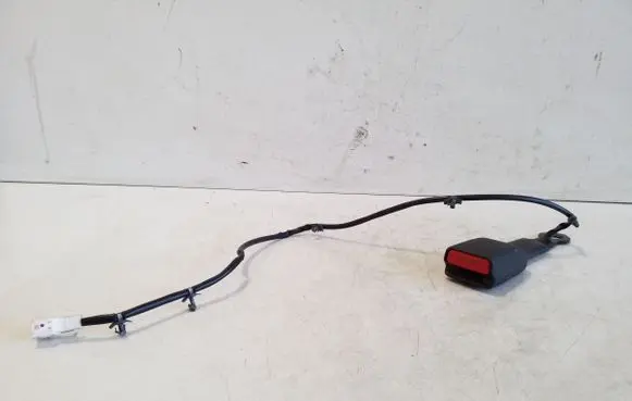 Nissan Navara D23 Front seatbelt buckle 511443