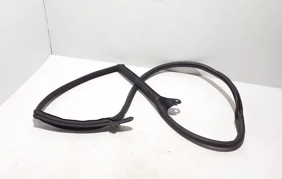 Audi A7 S7 4K8 Rear door rubber seal (on body) 4K8833708D