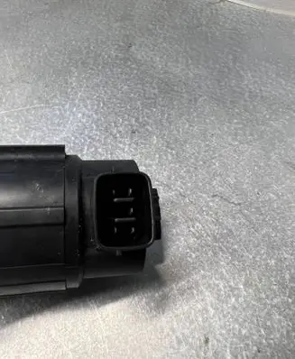 Opel Astra J EGR valve 55581958