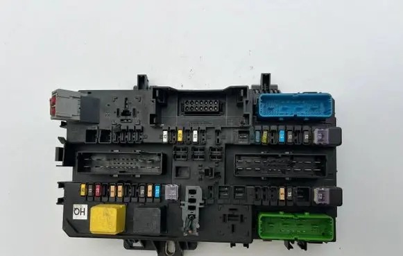 Opel Astra H 13220831 5DK00866953