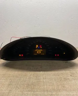 Mercedes-Benz C W203 Speedometer (instrument cluster) A2035401347 110080183