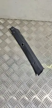 Ford Capri III (B) pillar trim (top)