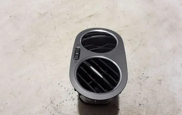 Volkswagen Tiguan Dashboard side air vent grill/cover trim 5M0819704