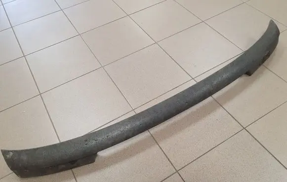Front bumper foam support bar