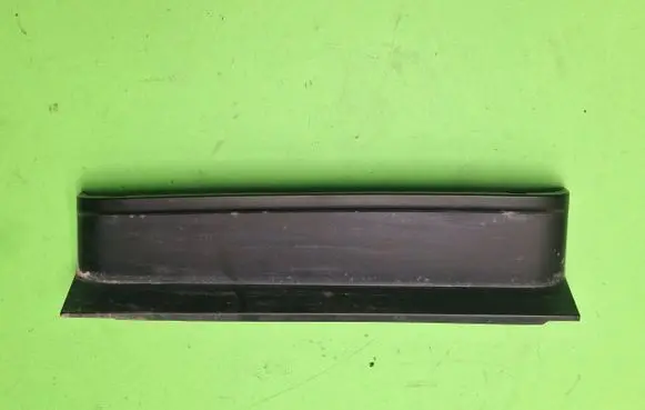 Volkswagen Caddy Rear/tail light trim molding 2K5945312D 2K5945096K 2K5945312E