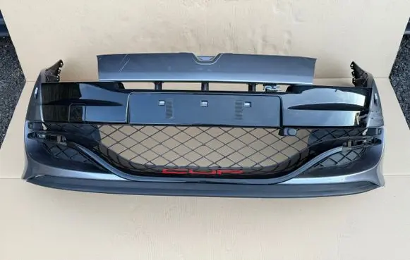 Renault Megane III Front bumper 6202200031R 99201 755260