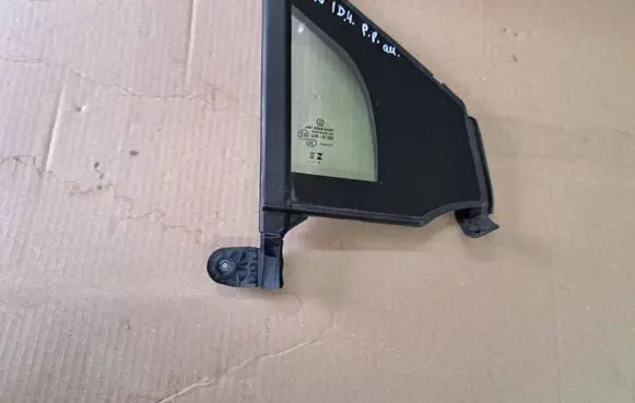 Volkswagen ID.4 Front vent window/glass (coupe) 11A845114