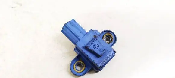 Volkswagen PASSAT B6 Airbag deployment crash/impact sensor 1K0955557A