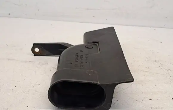 Toyota Prius (NHW20) Cabin air duct channel 1775221050