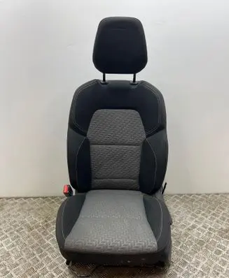 Renault Clio V Front driver seat 