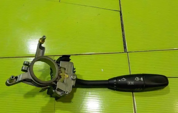 Mercedes-Benz CLC CL203 Other switches/knobs/shifts 