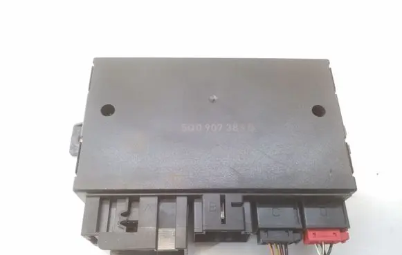 Volkswagen PASSAT B8 Tow bar trailer control unit/module 5Q0907383G 5Q0907383D