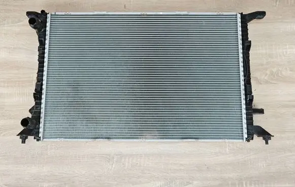 Audi A6 C7 Coolant radiator 8K0121251L
