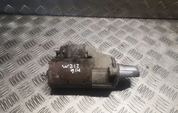 Mercedes-Benz E W212 Starter motor 0061516001 A0061516001