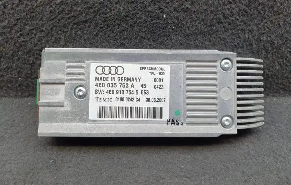 Audi A4 S4 B7 8E 8H Voice control module 4E0035753A 4E0910754S